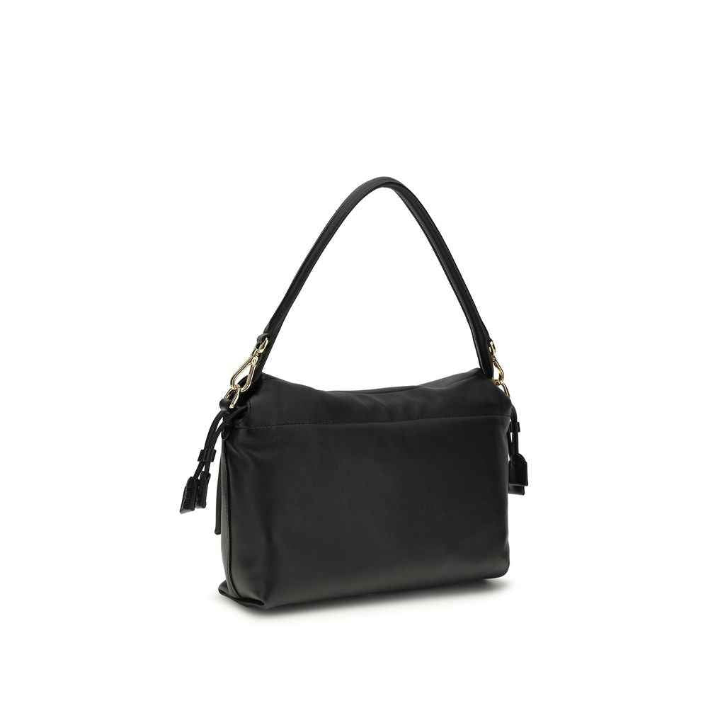 Fendi Mamma Baguette shoulder bag black leather front view