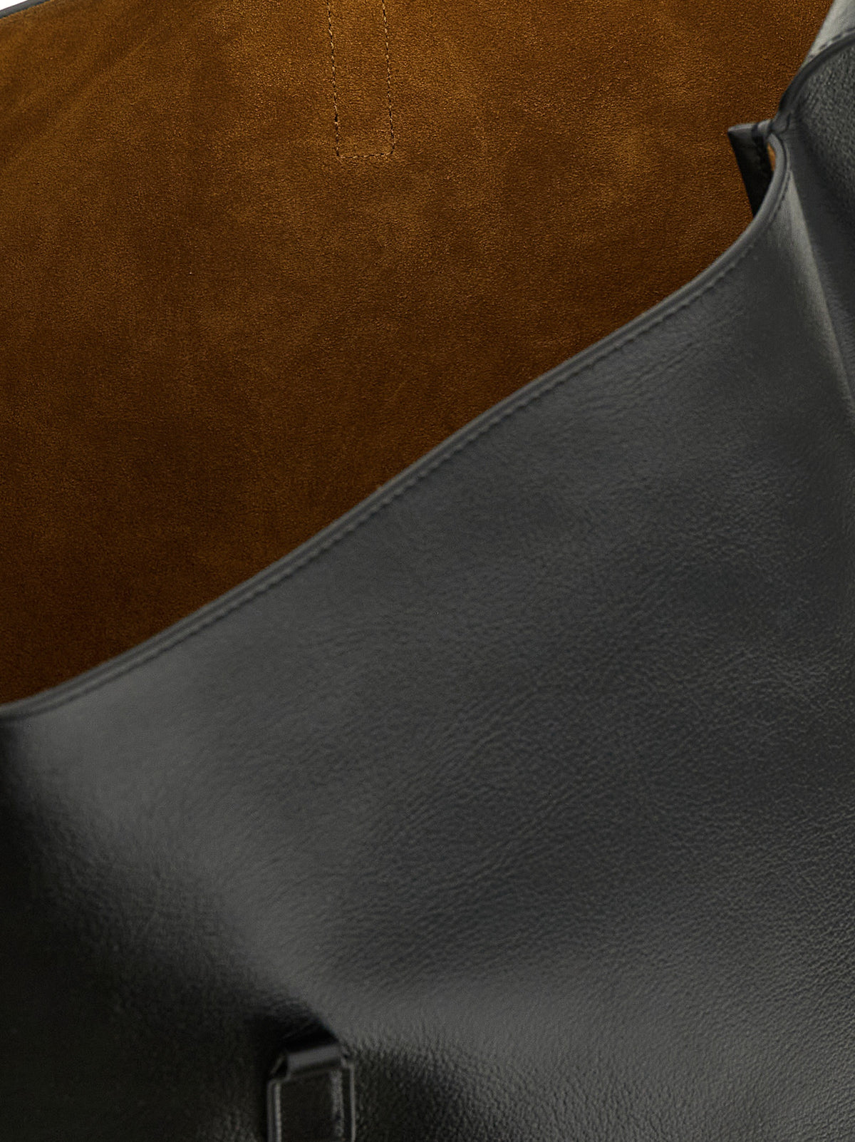 Saint Laurent Black Le 5 à 7 Shoulder Bag