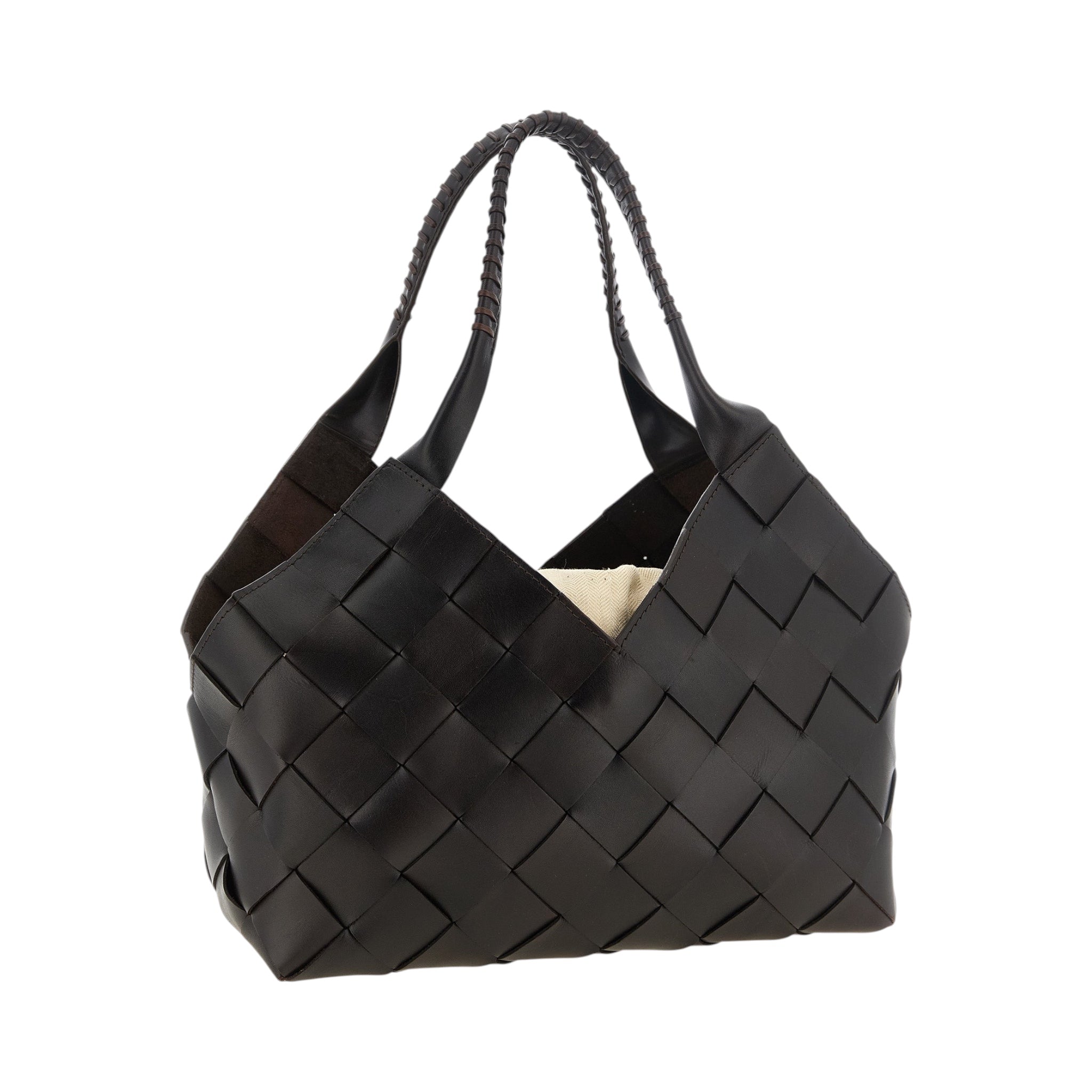 Bolso de hombro Dragon Diffusion Castello de XT & Co en piel de becerro marrón oscuro con diseño trenzado geométrico.
