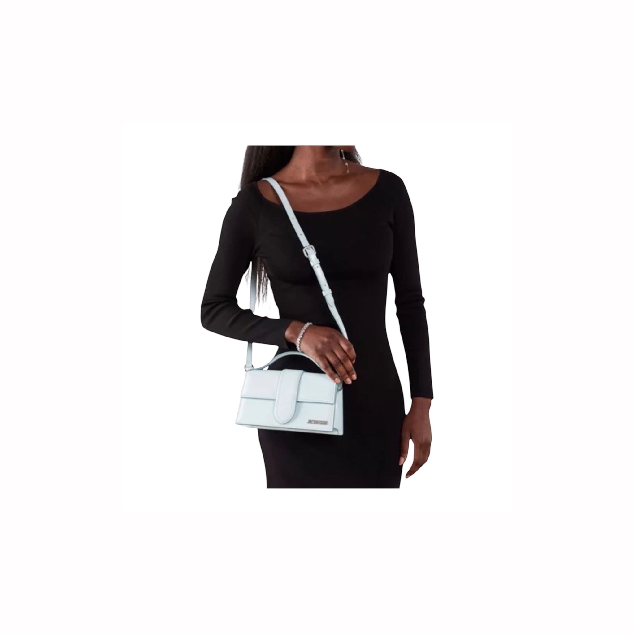 Bolso XT & Co Jacquemus Le Grand Bambino azul pálido de cuero con correa ajustable y herrajes plateados