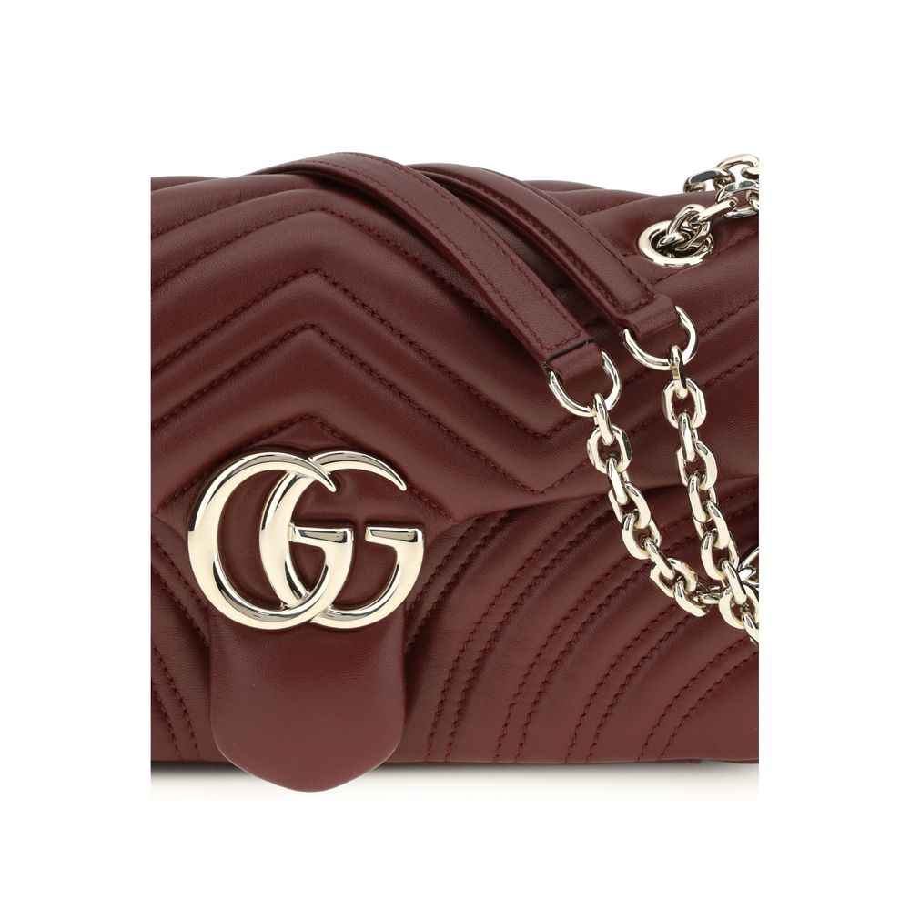 Gucci GG Marmont medium shoulder bag in burgundy calf leather, chain strap, front view
