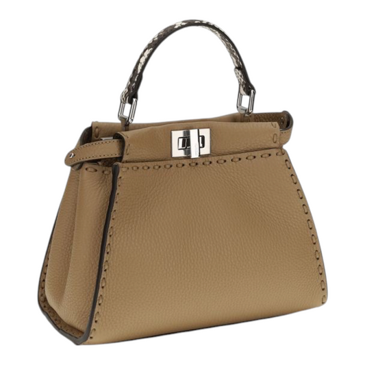 Bolso de mano Fendi Peekaboo Mini en piel de becerro beige con detalles de costuras Selleria y herrajes de XT & Co