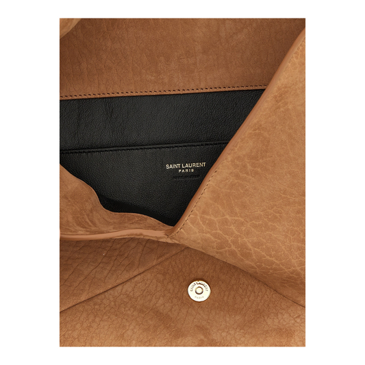 Saint Laurent Envelope Maxi Clutch Marrón