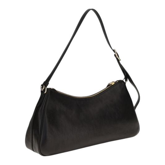 Bolso de hombro Prada Aimée en piel negra con cierre de cremallera y logo triangular, disponible en XT & Co