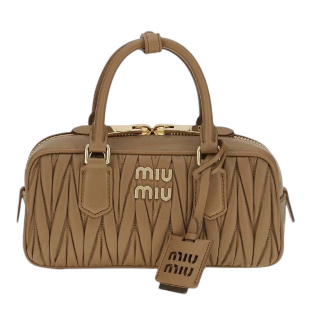 Bolso Arcadie de XT & Co en piel napa beige con diseño matelassé, asas tubulares y placa con monograma metálico.