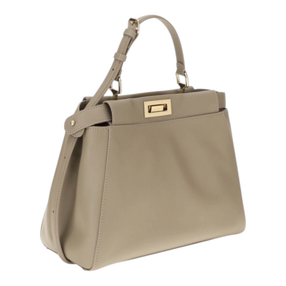Bolso XT & Co My Peekaboo pequeño en piel lisa color beige con cierre giratorio y herrajes dorados